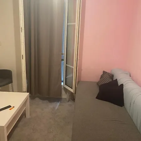 Studio Rueil-Malmaison * Nanterre